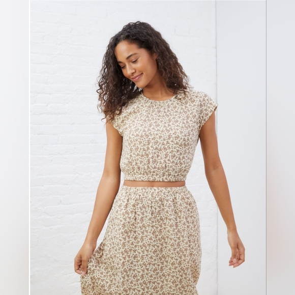 NWT Cinched Hem Coastal Cotton Top Size X-Small in Mountain Floral by UpWest - Picture 5 of 13